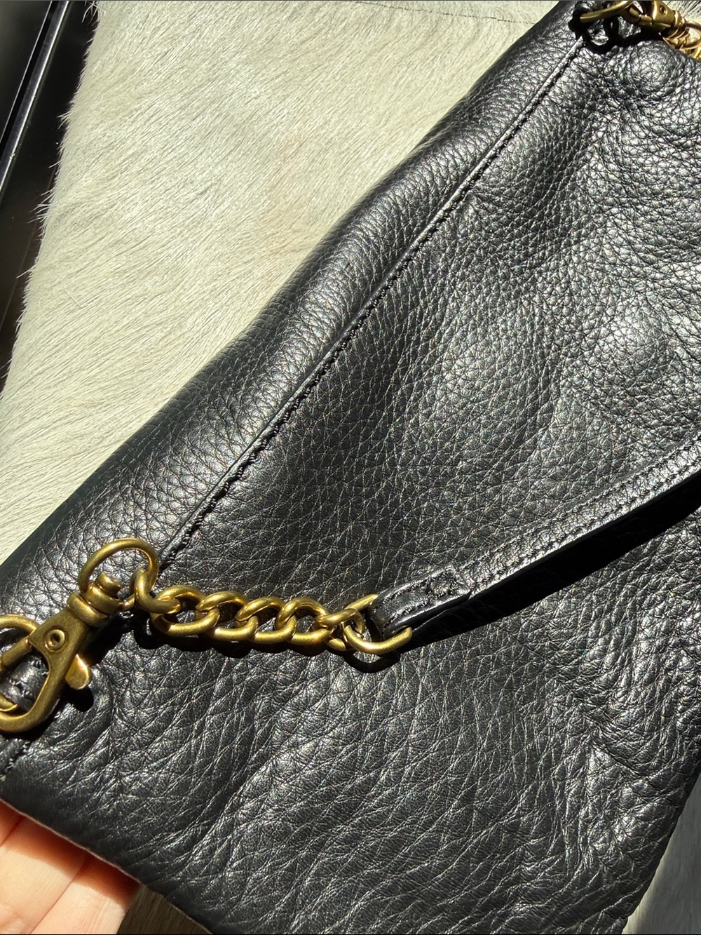 Fossil Black Pebbled Leather Zip Pouch with Gold Hardware - Picture 3 of 6